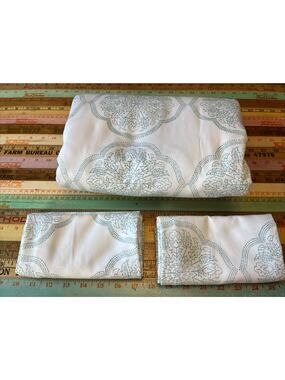 Garnet Hill 3pcs Double Queen Duvet Cover 100% Egyptian Cotton 2 Cases Medallion